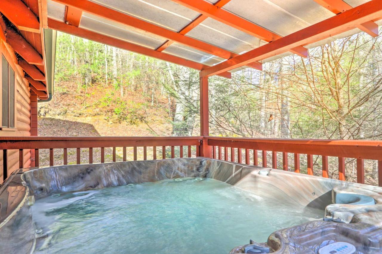 Creekside Sevierville Cabin Game Room And Hot Tub! Eksteriør billede