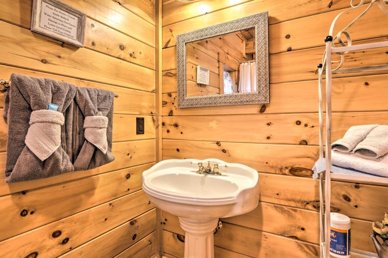 Creekside Sevierville Cabin Game Room And Hot Tub! Eksteriør billede